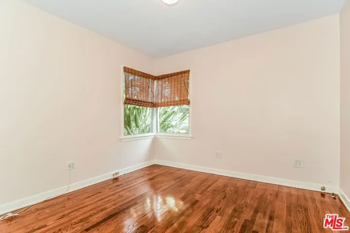 801 Brooks Avenue, Venice, California 90291