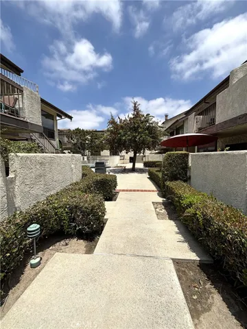 Walk Way