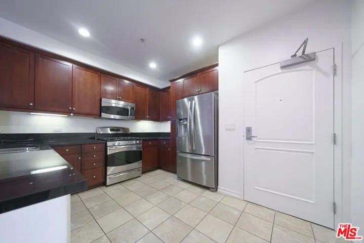629 Traction Avenue 511, Los Angeles, California 90013