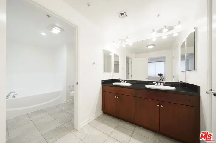 629 Traction Avenue 511, Los Angeles, California 90013
