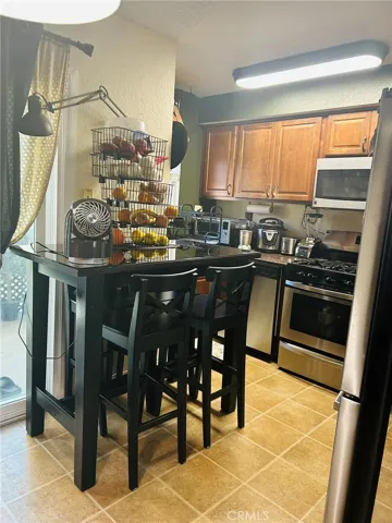 404 W Electric Avenue A, La Habra, California 90631
