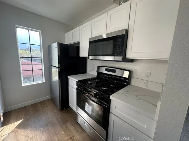 2554 Olive Drive 34, Palmdale, California 93550