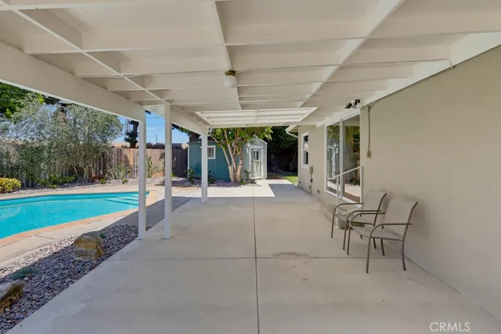 6911 E Septimo, Long Beach, California 90815