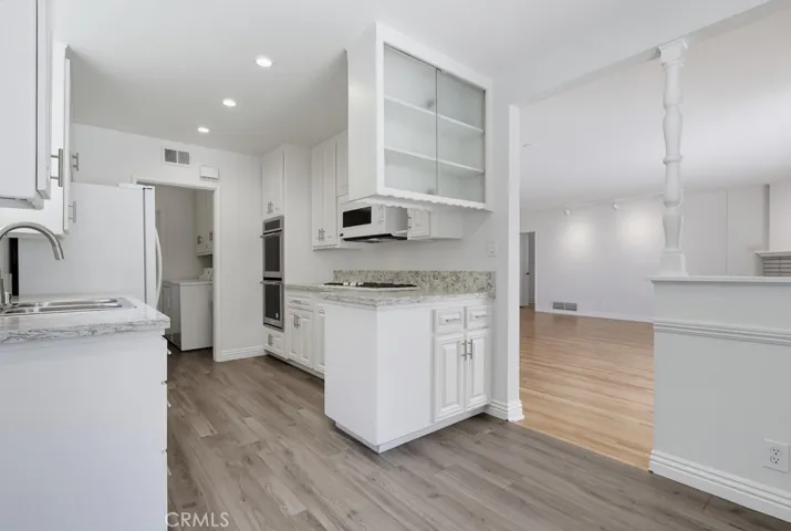 6911 E Septimo, Long Beach, California 90815