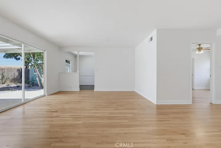 6911 E Septimo, Long Beach, California 90815
