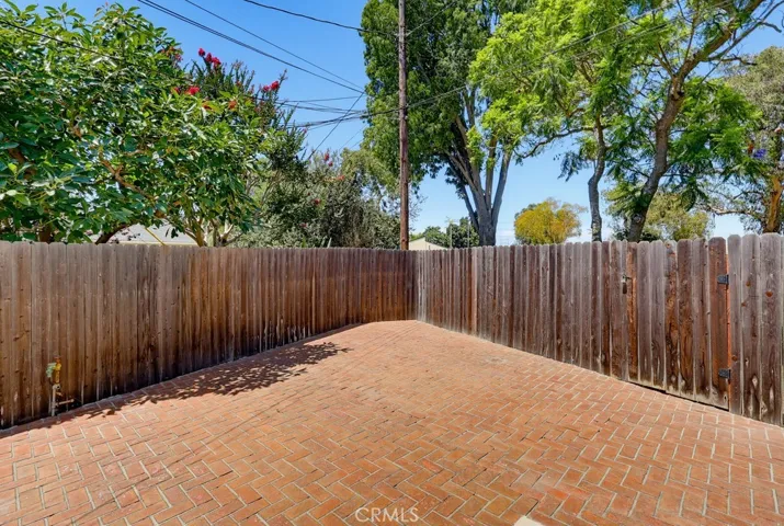 6911 E Septimo, Long Beach, California 90815