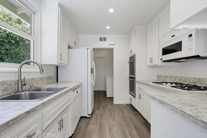 6911 E Septimo, Long Beach, California 90815