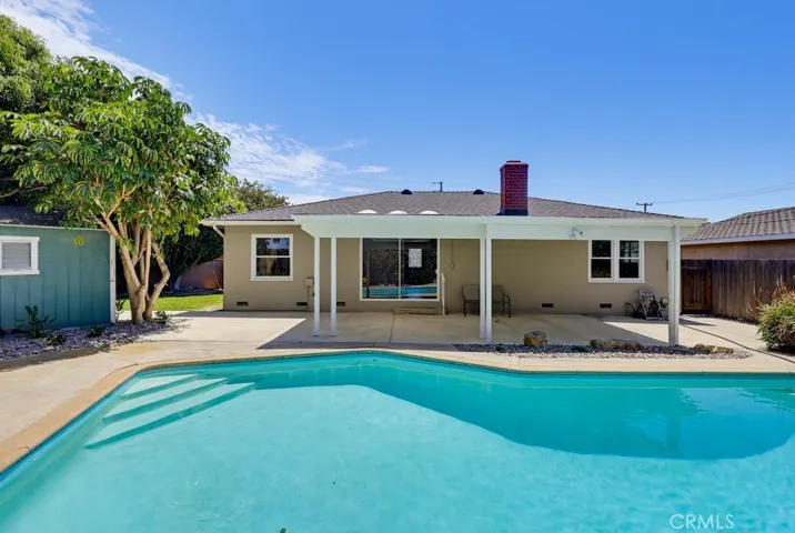6911 E Septimo, Long Beach, California 90815