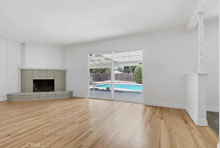 6911 E Septimo, Long Beach, California 90815