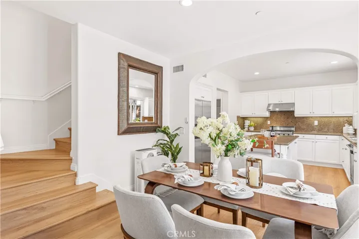 22 Arborside, Irvine, California 92603