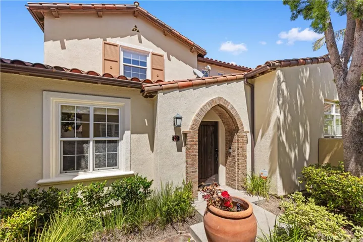 22 Arborside, Irvine, California 92603