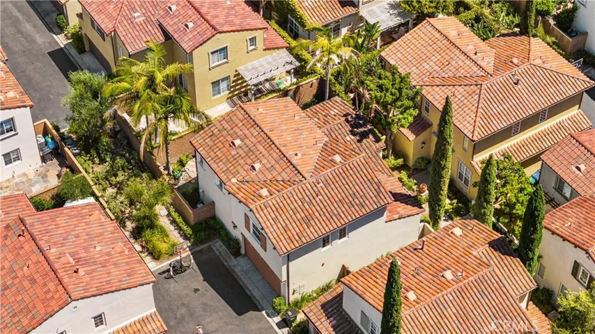 22 Arborside, Irvine, California 92603