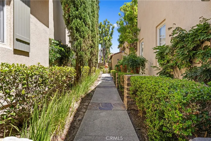22 Arborside, Irvine, California 92603