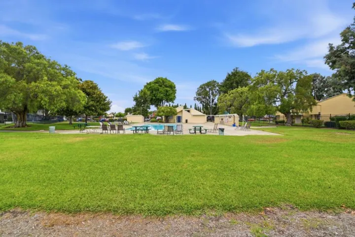 4107 Pluto Way, Union City, California 94587