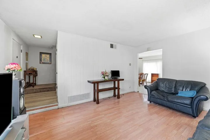 4107 Pluto Way, Union City, California 94587