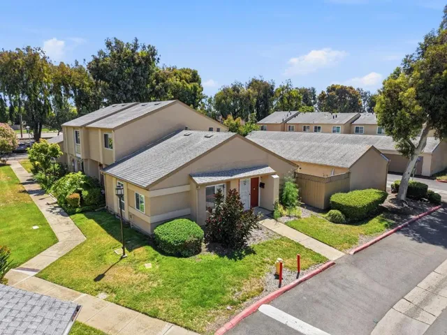 4107 Pluto Way, Union City, California 94587