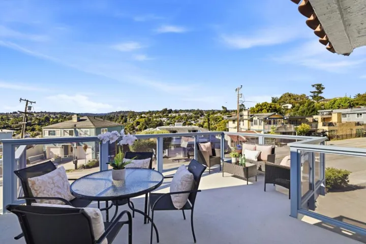 260 Rio Del Mar Boulevard 5, Aptos, California 95003
