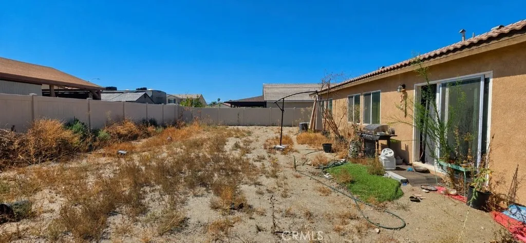 377 White Gate, San Jacinto, California 92583