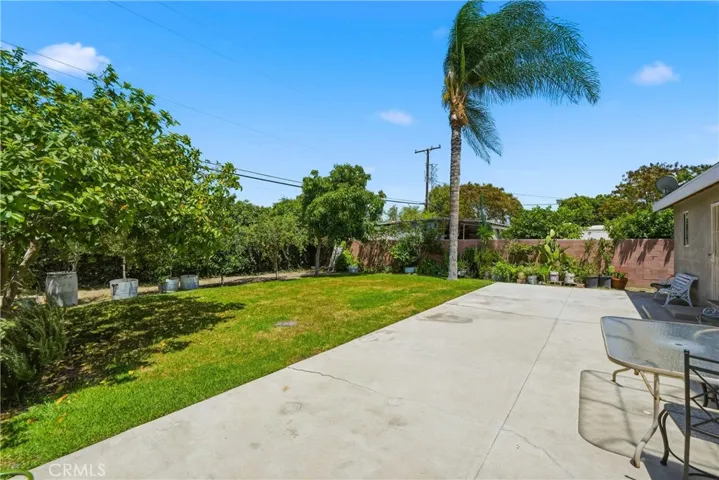 1015 W 5th, Corona, California 92882