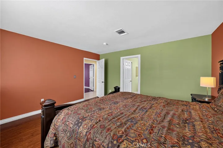 1015 W 5th, Corona, California 92882