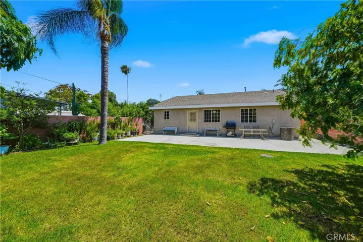 1015 W 5th, Corona, California 92882
