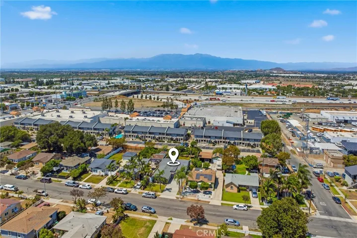 1015 W 5th, Corona, California 92882