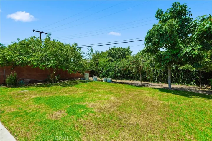 1015 W 5th, Corona, California 92882