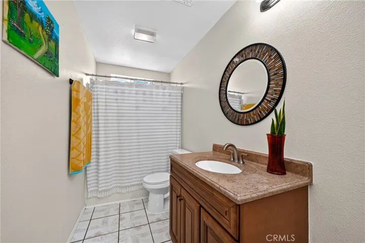 1015 W 5th, Corona, California 92882