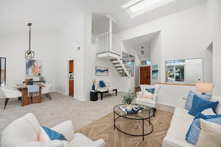1713 W Country Club Lane, Escondido, California 92026