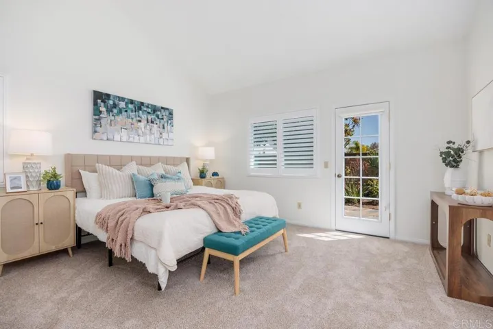 1713 W Country Club Lane, Escondido, California 92026