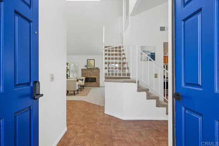 1713 W Country Club Lane, Escondido, California 92026