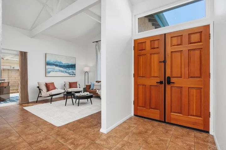 1713 W Country Club Lane, Escondido, California 92026