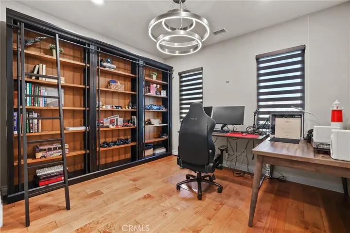 10 Shadybend, Irvine, California 92602