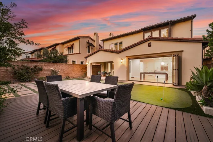 10 Shadybend, Irvine, California 92602