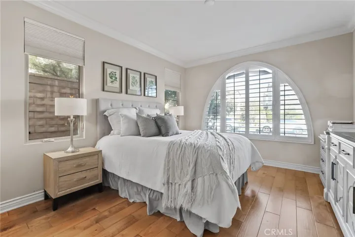 10 Shadybend, Irvine, California 92602