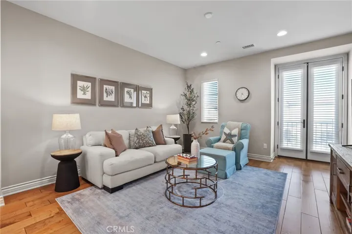 10 Shadybend, Irvine, California 92602