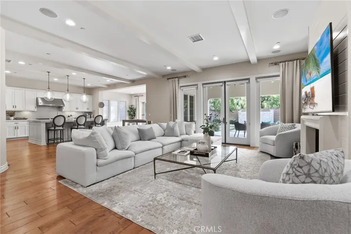 10 Shadybend, Irvine, California 92602
