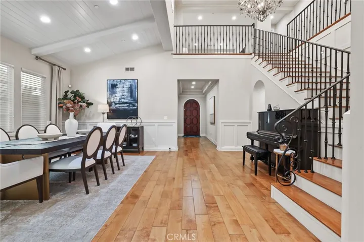10 Shadybend, Irvine, California 92602