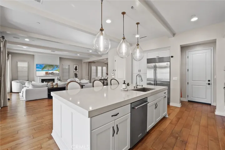 10 Shadybend, Irvine, California 92602