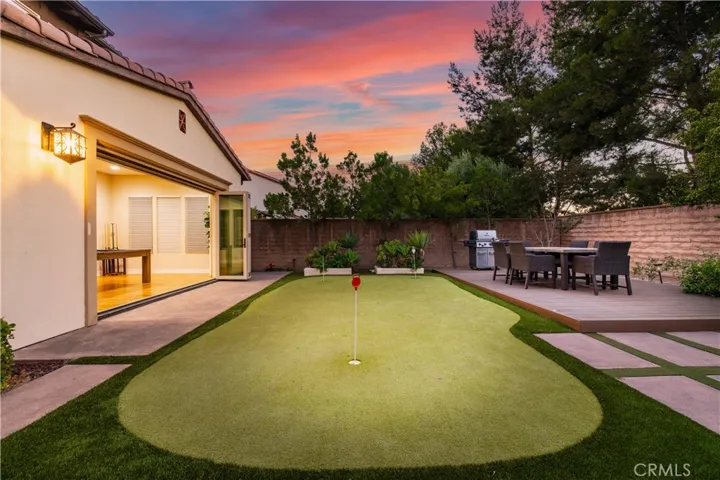 10 Shadybend, Irvine, California 92602