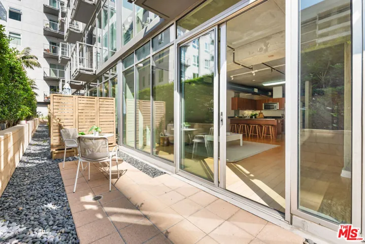 645 W 9th Street 237, Los Angeles, California 90015