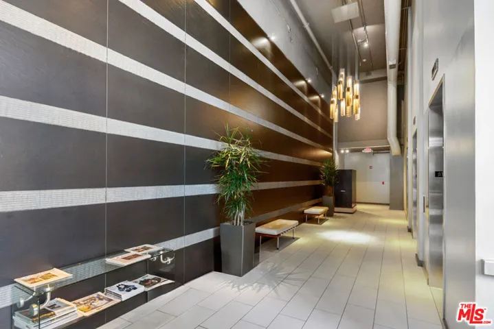 645 W 9th Street 237, Los Angeles, California 90015