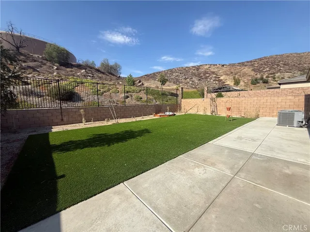 28230 Schola, Menifee, California 92585