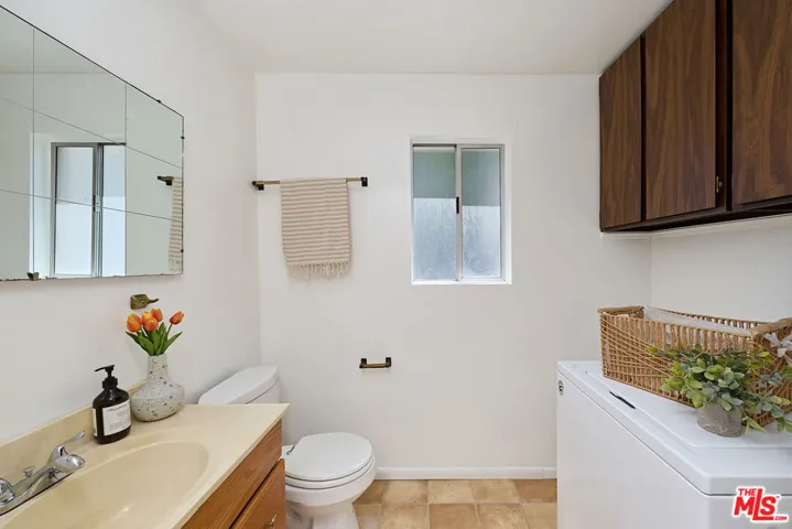4121 Bledsoe Avenue, Culver City, California 90066