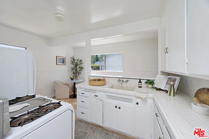 4121 Bledsoe Avenue, Culver City, California 90066
