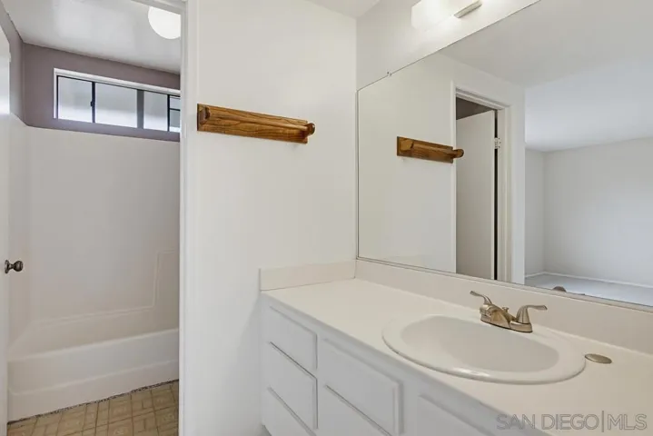 13221 Westmark 28, Poway, California 92064