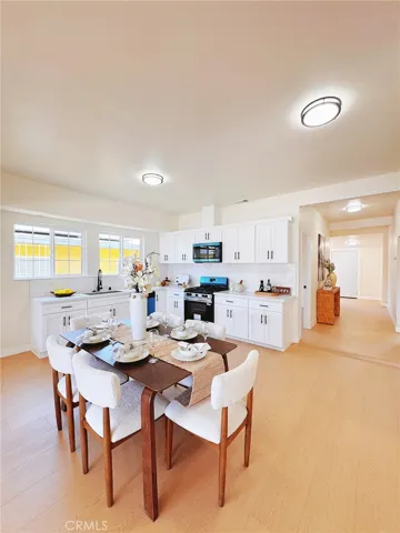 1171 E 60th Street, Los Angeles, California 90001