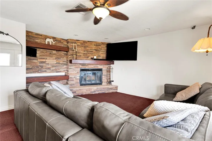 18186 Bangor Avenue, Hesperia, California 92345