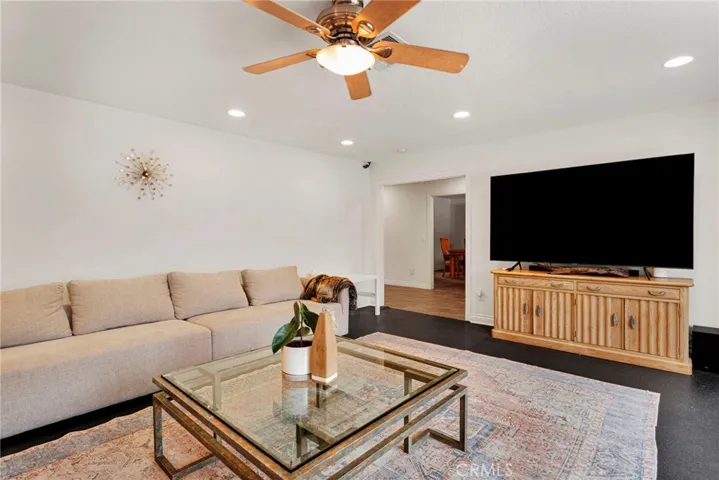 18186 Bangor Avenue, Hesperia, California 92345