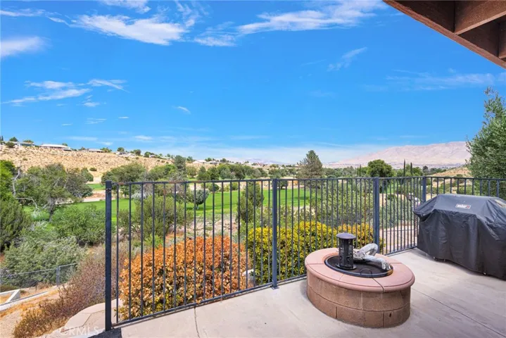 18186 Bangor Avenue, Hesperia, California 92345